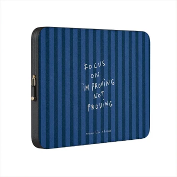 Focus On - Laptop Sleeve, 16 inches