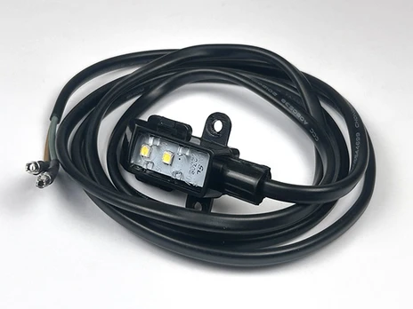 6KNV-160600-6400 LICENSE LIGHT