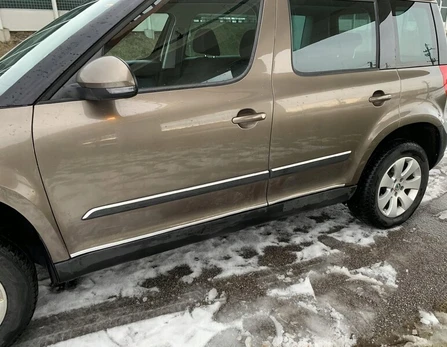 "Skoda Yeti" - CHROME ŠONINĖS DURŲ PRIELAIDOS