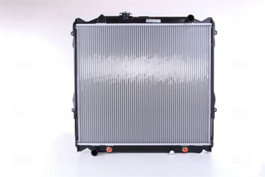 Radiatorius, variklio aušinimas NISSENS 647551
