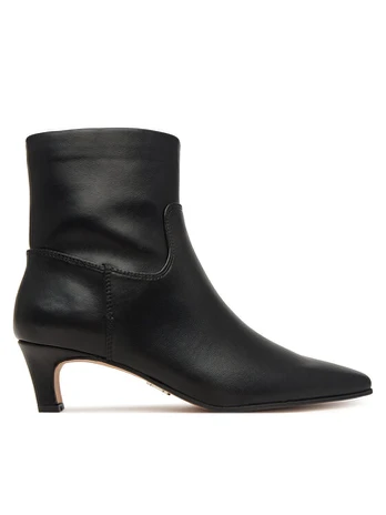 Steve Madden Aulinukai Davis-S 11005692 Juoda
