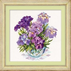RIOLIS - Create It Yourself - Siuvinėjimo rinkinys „Irisai vazoje“ 1071 (45x45 cm)