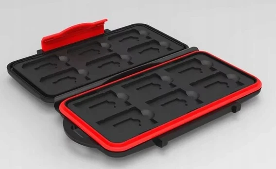 Vandeniui atsparus dėklas 12 Sd +microsd kortelių