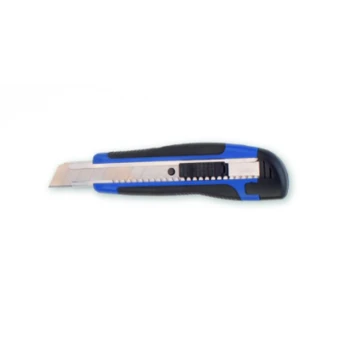 Peilis plastikinis 18mm 95651037