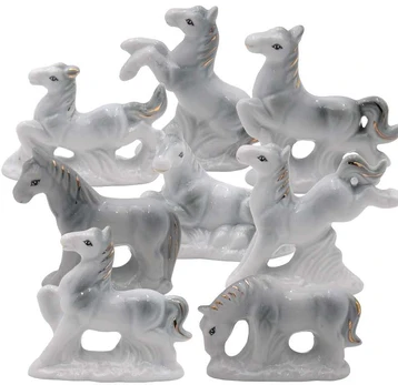 Porcelianinė statulėlė Žirgas, 7 cm - 5