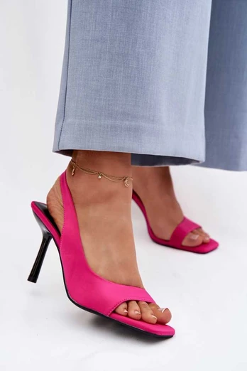 Moteriški sandalai su 9 cm stiletto kulnu Step in style