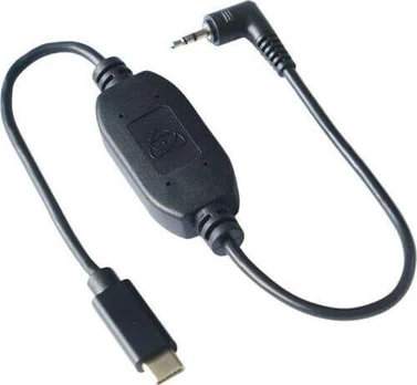 „Atomos USB-C“ su nuosekliuoju Kalibrier ir Kontroll kabeliu