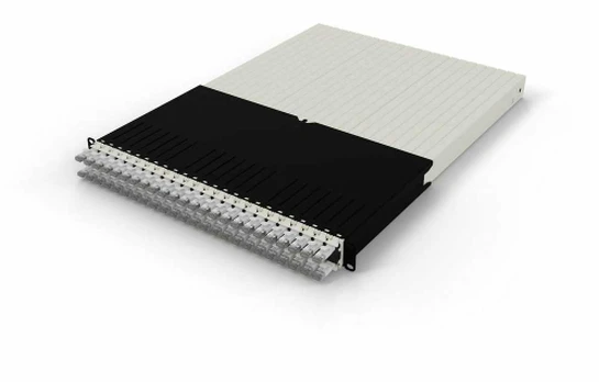Serwer PATCHBOX 30RU / STP / Baltas