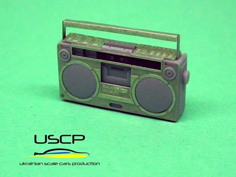 USCP Sharp GF-9191 boombox 1:24 – detalus surinkimo rinkinys