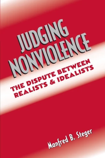 Judging Nonviolence - Minkštas viršelis