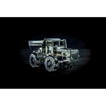 Hot Tractor 700 - metalinio konstruktoriaus komplektas