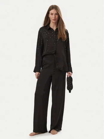 Guess Pižama O6BX05 W3508 Juoda Regular Fit