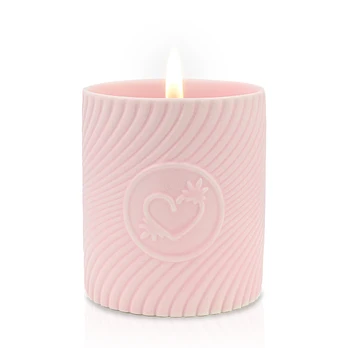 HighOnLove - Pink Massage Candle Lychee Martini masažo žvakė