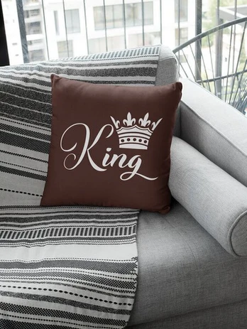 Dekoratyvinė pagalvė „King “, ruda