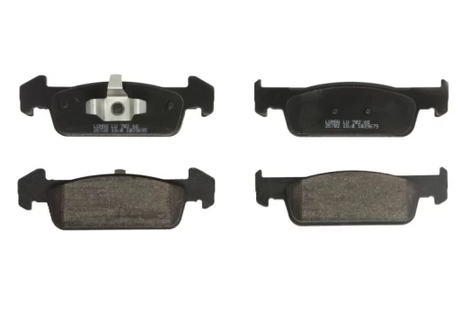 BRECK 25738 00 702 00 Brake pad set