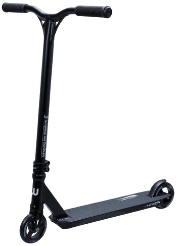 Triukinis paspirtukas Longway Metro Pro, Juodas