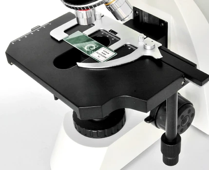 Mikroskopas Bresser Bioscience 40-1000X TRINOKLINIS