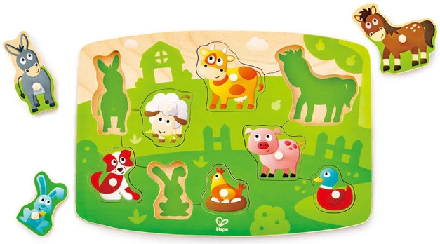 Medinė dėlionė Hape Farmyard Peg E1408A