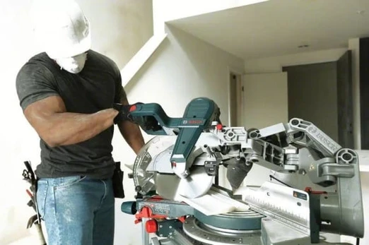 Bosch GCM 10 GDJ PROFESSIONAL skersavimo ir suleidimo pjūklas