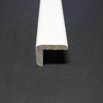 Apdailos kampas, balta, 2.7 m x 30 mm