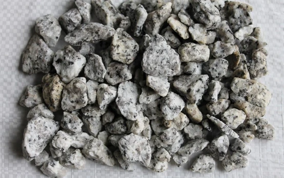 Granito skalda, taškuota, pilkos sp., 4-8 mm, 25 kg