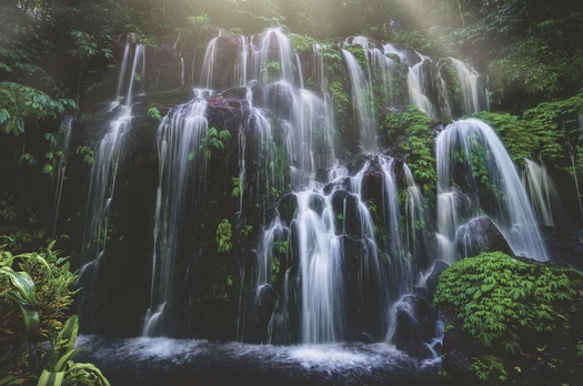 Waterfall on Bali 3000 Piece Puzzle - RAVENSBURGER dėlionė