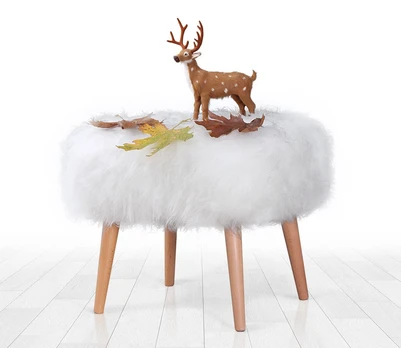 Pufas Deer-White Balta