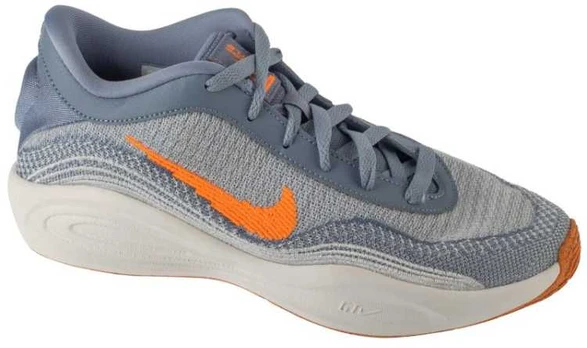 Nike bateliai