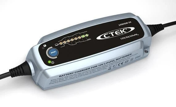 CTEK LITHIUM XS akumuliatoriaus įkroviklis 56-899