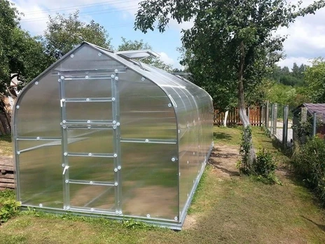 Šiltnamis STANDART KLASIKA 10m2 (plotis 2,5 m) 6 mm danga 4 m