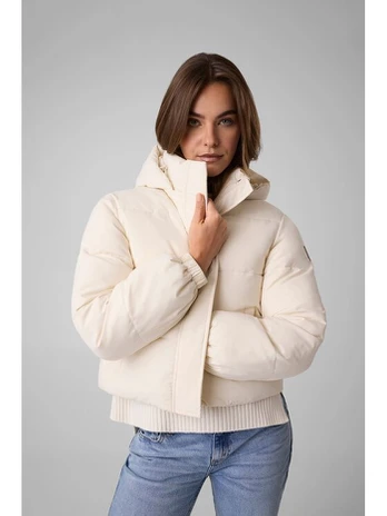 Guess Demisezoninė striukė 184817 Balta Classic Fit