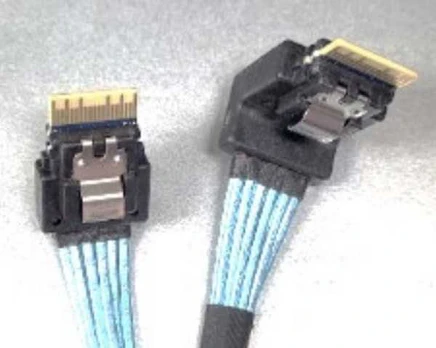 Intel Intel Cable Kit 1U SlimSas Cable x4 (CPU to HSBP) Kit CYPCBLSL104KIT