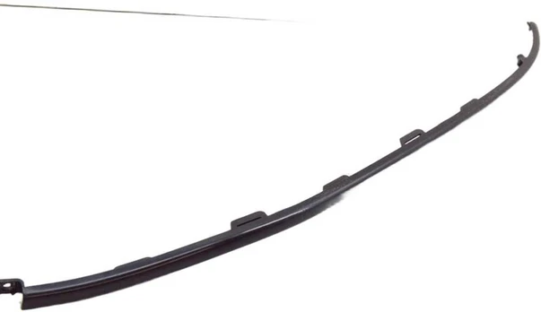 HYUNDAI Front Right Bumper Molding Trim