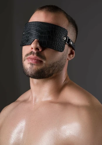 AVANZA FEROS Croc-Embossed PU Leather Blindfold, Adjustable Strap