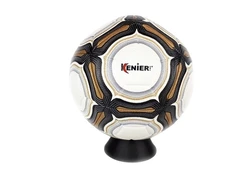 Football kaina