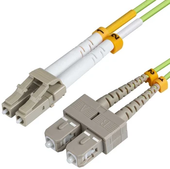 MicroConnect Fiber Komutacinis kabelis - LC/UPC-SC/UPC 10m OM5 MM