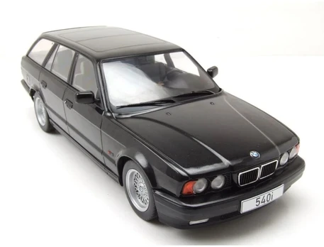 BMW 5er (E34) Touring, 1991 - 1:18 MCG