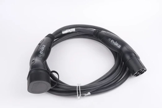 Evaka EV Charging Cable Type 2-Type 2, 22 kW, 32 A, 5 x 6 mm2, 1 x 0.5 mm2, 7 m | ITGAM3872 | Black