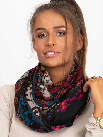 Skarelė, juoda