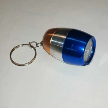 Rankinis prožektoris 6 LED 2xCR2032 114
