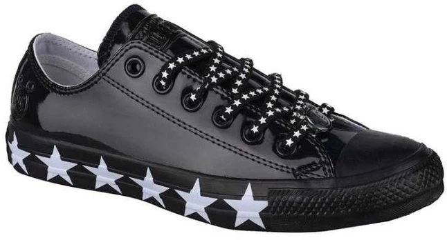 Converse bateliai