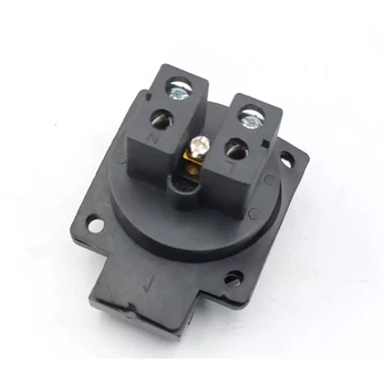 230 V lizdas