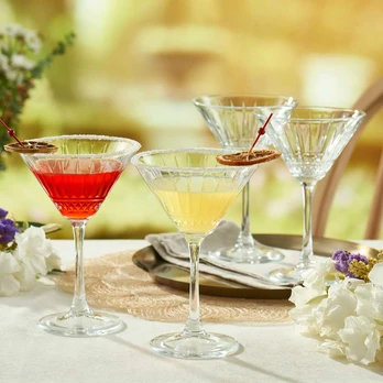 Komplet 4 kieliszków do martini Elysia 220 ml PASABAHCE