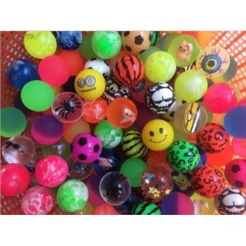Guminis kamuoliukas - vaikystės nostalgija - paprigunčikas - 4.5cm