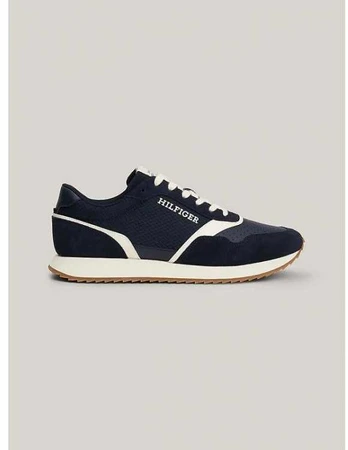 Tommy Hilfiger bateliai