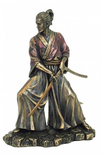 Italfama Kovojantis samurajus. Aukštis: 22cm.