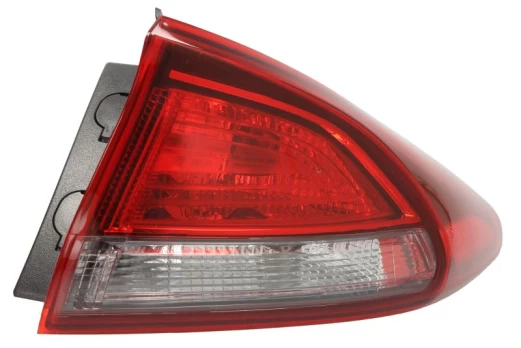 TYC TYC 11-15147-05-2 Rear light