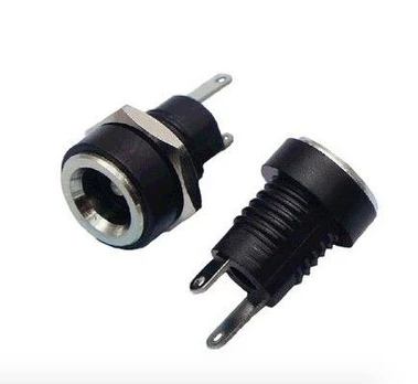 DC Lizdas 2.1x5.5mm prisukamas