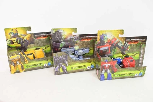 Hasbro *****TRA authentics legends F5670 35775 /6
