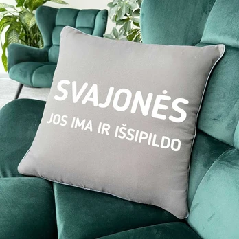 Dekoratyvinė pagalvėlė "Svajonės pildosi"